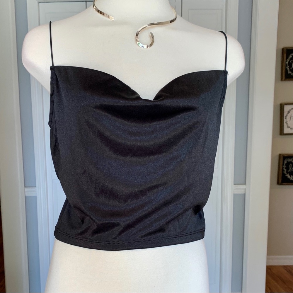 🌟H&M silky crop top-black-sexy